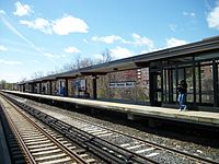Mount_Vernon_West_Station;_Southbound_Train